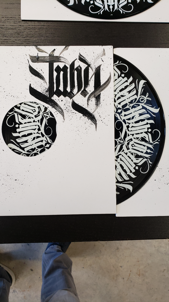 Tubs - Calligraphic DJ - WHITE